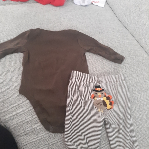 My first Thanksgiving outfit - Picture 3 of 4